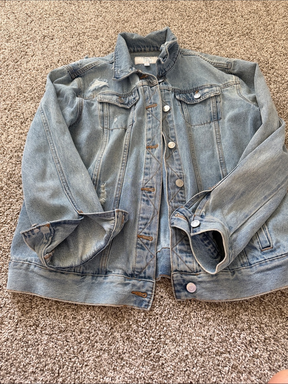 Time and Tru Light Wash Blue Denim Jacket